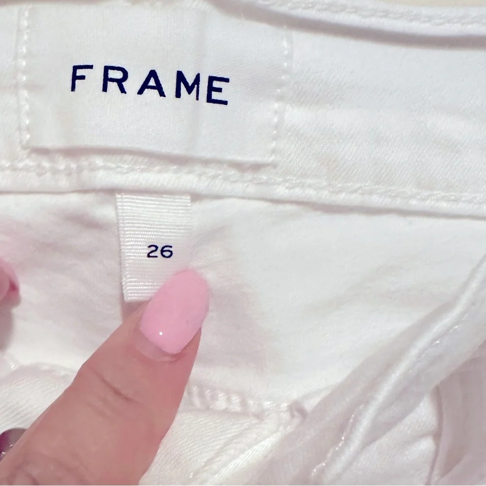 FRAME LE HIGH STRAIGHT HIGH RISE WHITE DISTRESSED DESTRUCTED STRETCHY JEANS 26